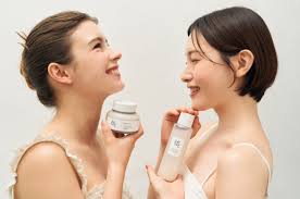 How Korean Skincare Fits the Lifestyle of Women in Qatar