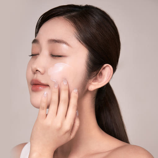 Glass Skin: What It Is and How You Can Achieve It