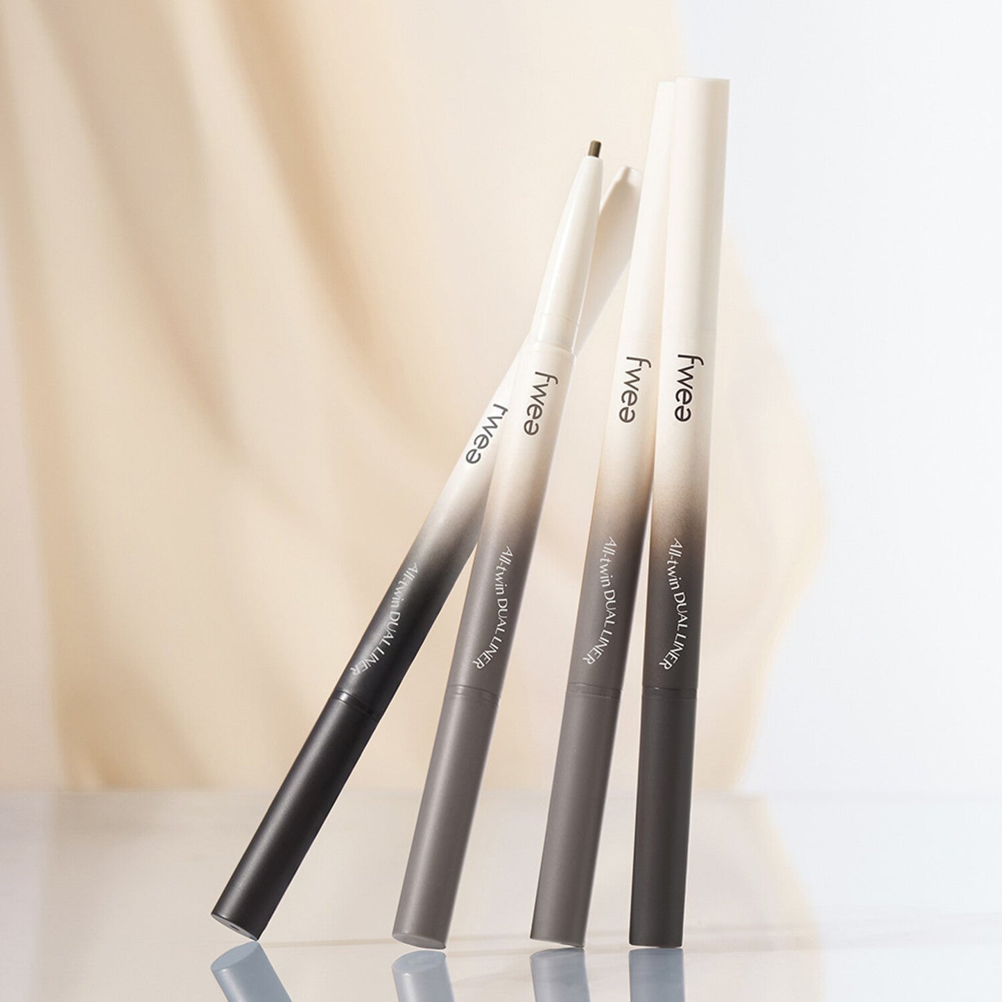 All-twin Dual EyeLiner, fwee fwee Eyeliner