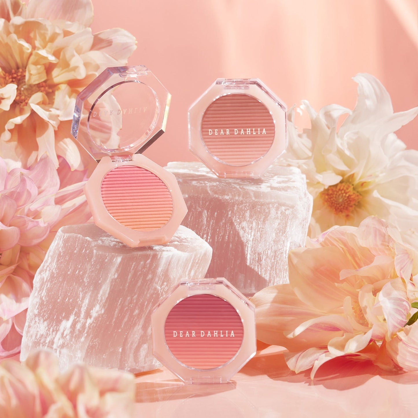 Blooming Edition Paradise Soft Dream Blush, DEAR DAHLIA DEAR DAHLIA Face Blush