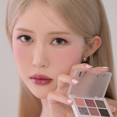 Blur-Finish Eye Shadow 5.4g #707 J.M. Barrie, Dinto-1