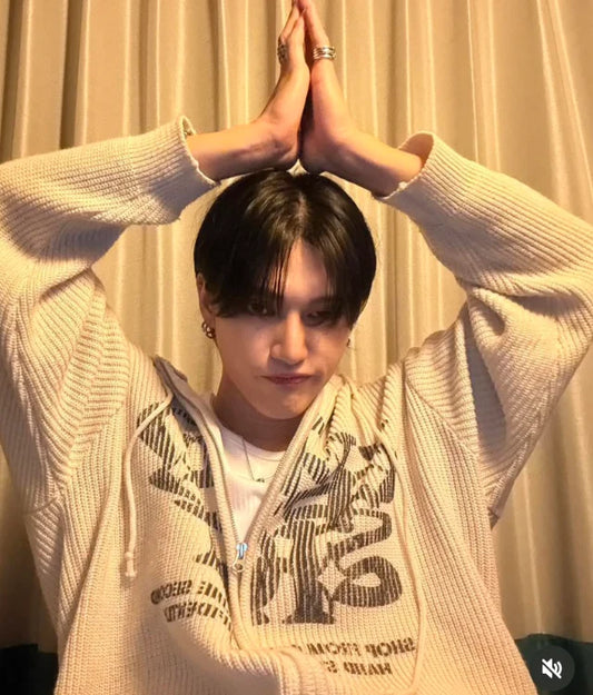 Huecloset Lettering Hooded Zip-Up Knit (ateez Wear)