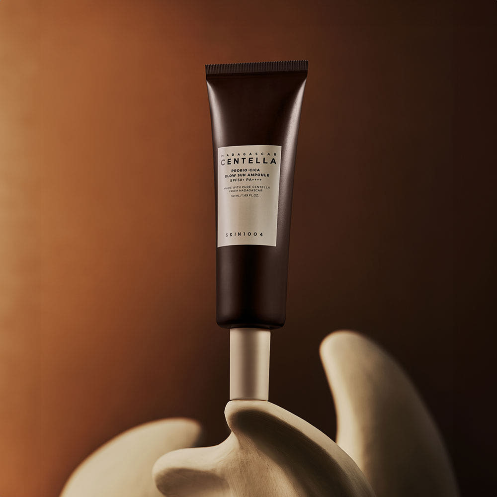 MADAGASCAR CENTELLA PROBIO-CICA GLOW SUN AMPOULE SPF 50+ PA++++50ml, SKIN1004 SKIN1004 Sunscreen