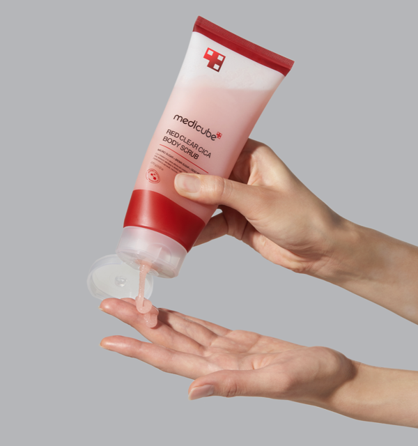Red Clear Cica Body Scrub 200ml, medicube medicube Body Scrub