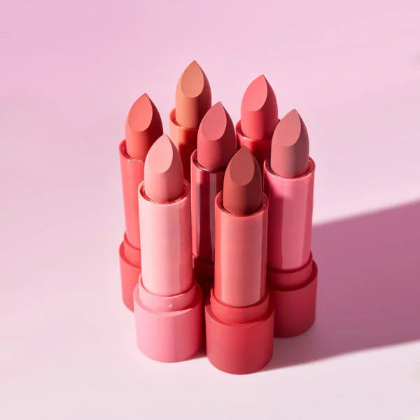 Korean Lipstick 2026 – The Secret to Soft, Natural Lip Makeup