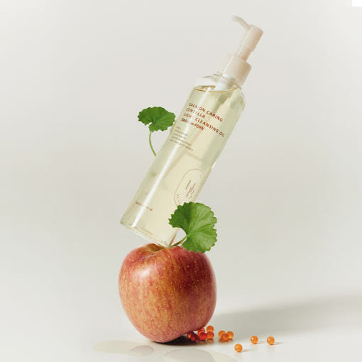 🌸Trending Korean Skincare Ingredients in 2025: What’s New and What Really Works