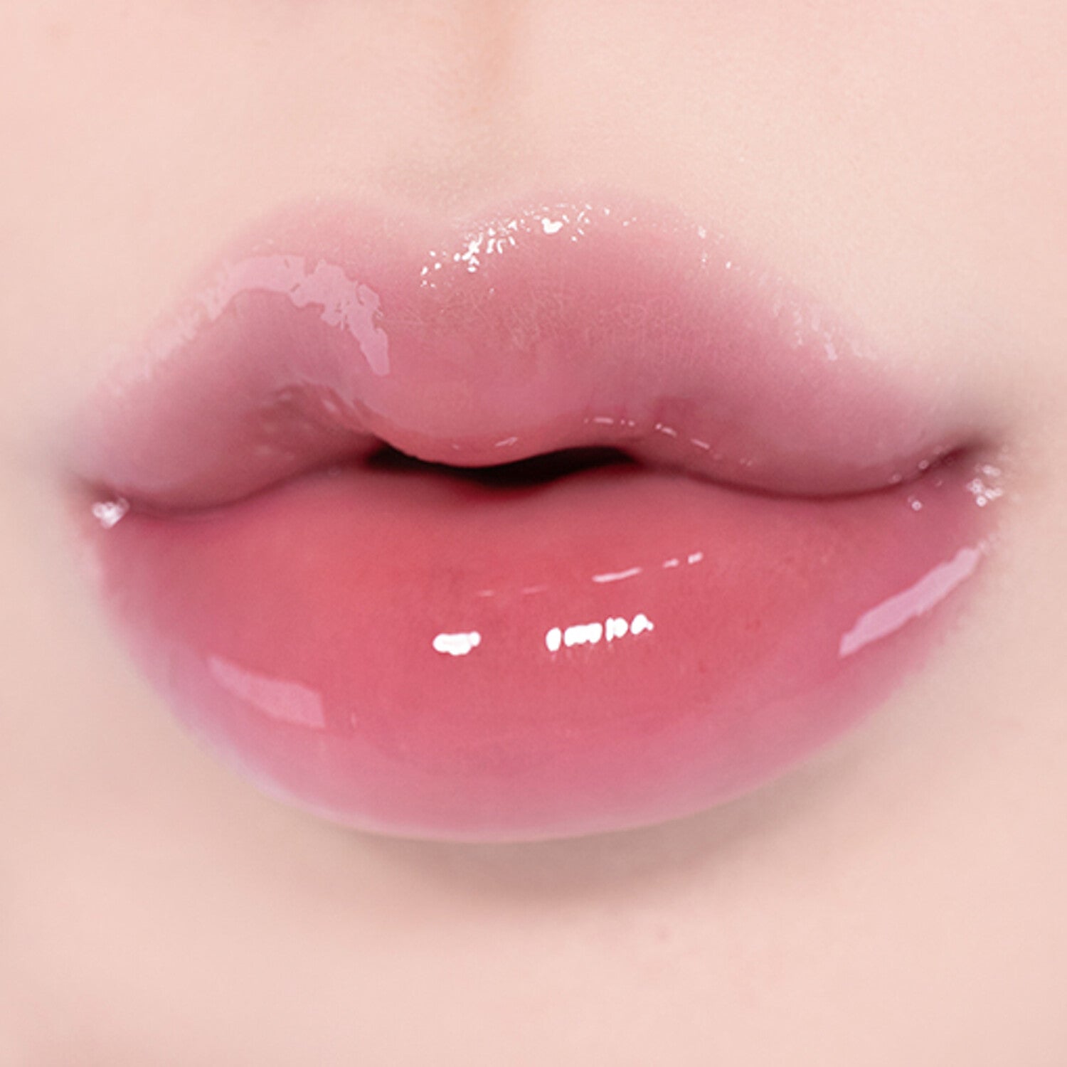 3D Voluming Lip Gloss 5.3g, fwee fwee Lip Glosses
