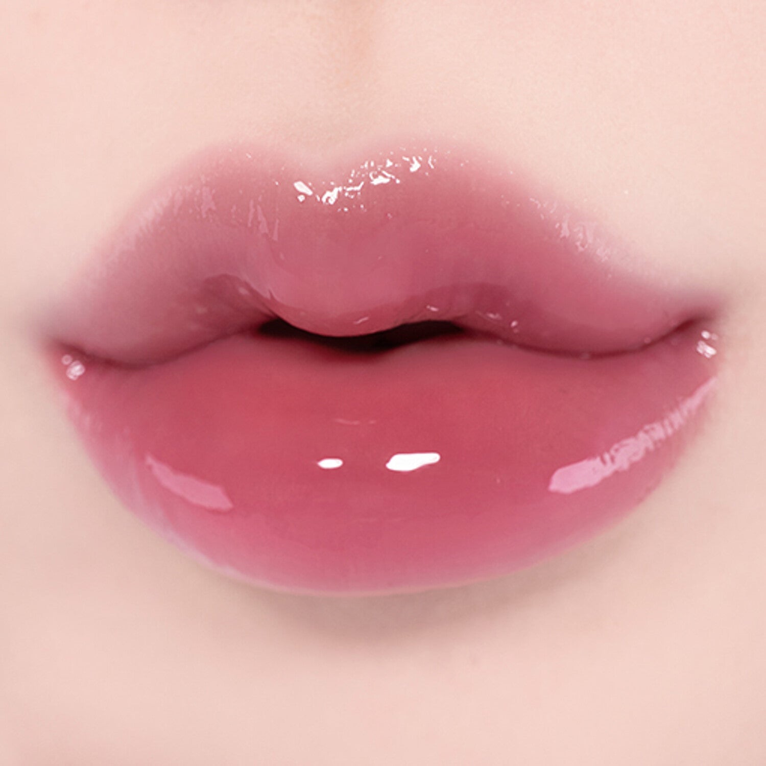 3D Voluming Lip Gloss 5.3g, fwee fwee Lip Glosses