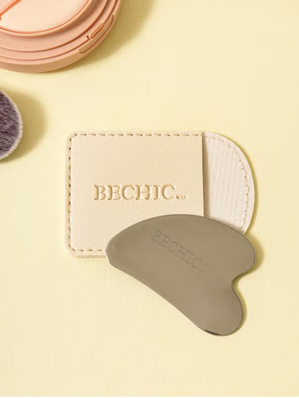 Daiso Heart Makeup Spatula Pocket Set