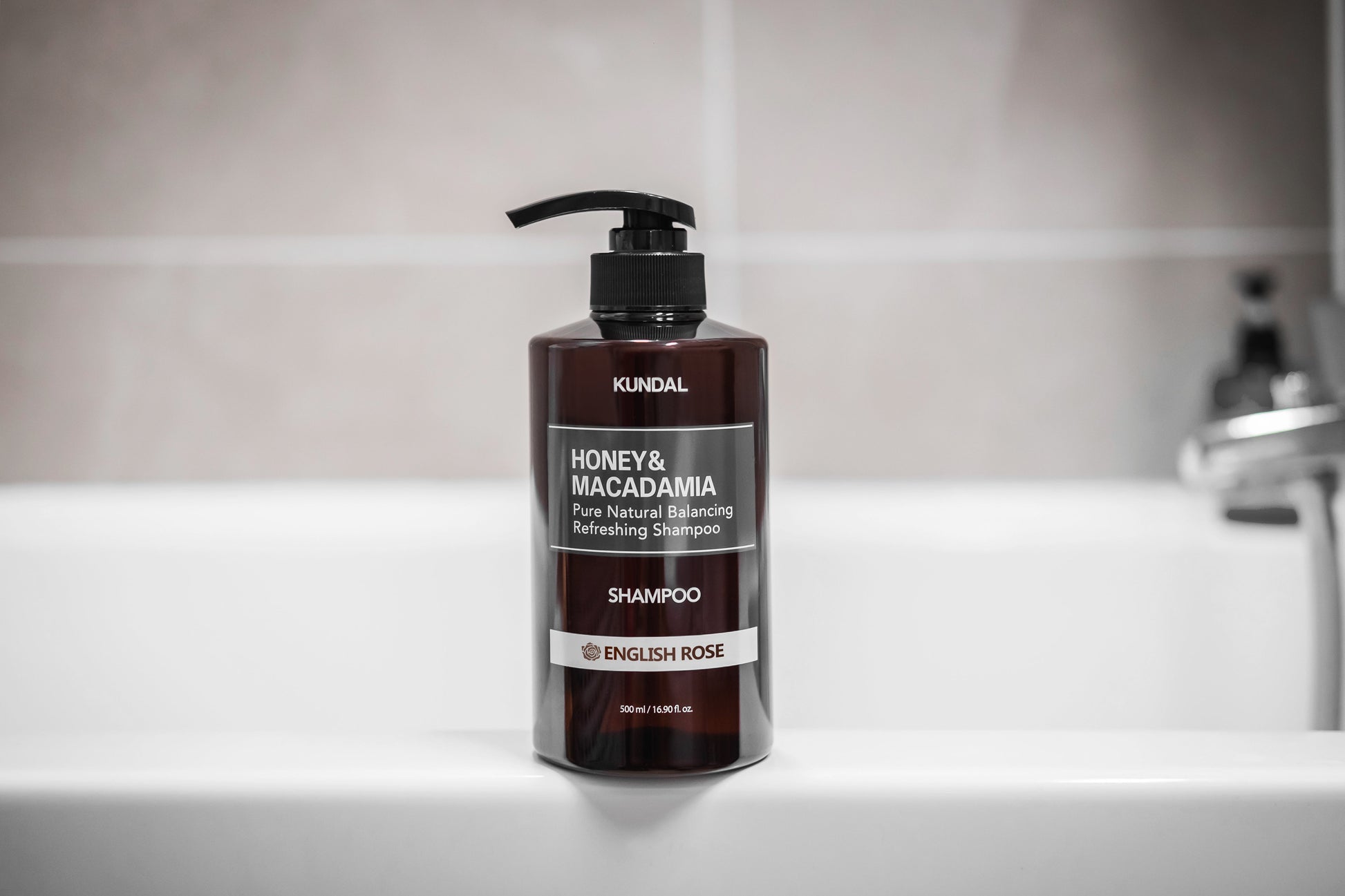 HONEY&MACADAMIA Pure Natural Balancing Refreshing Shampoo 500ml #ENGLISH ROSE, KUNDAL-1