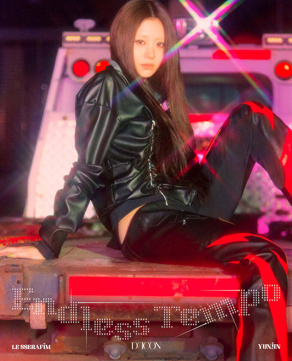 [PRE-ORDER] LE SSERAFIM - DICON VOLUME N°32 ENDLESS TEMPO [B-type] LE SSERAFIM Merch Set